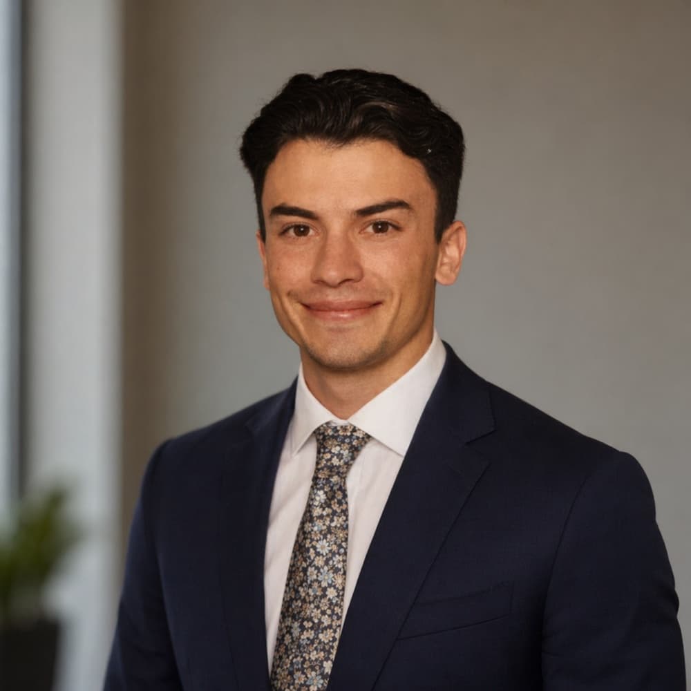 Professional headshot of Luca Carinelli